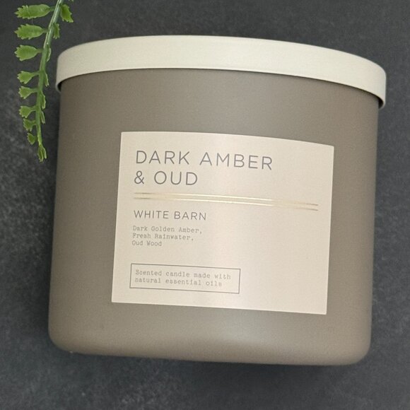 BBW Dark Amber & Oud White Barn Bath & Body Works 3 Wick Candle - Picture 5 of 10